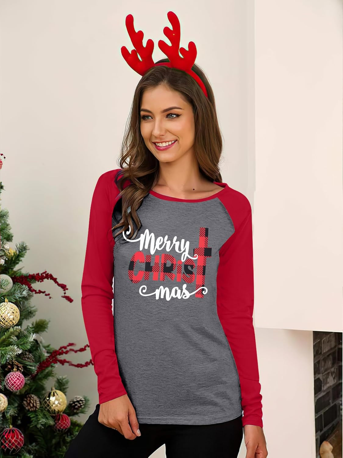 Christmas Shirt for Women Believe Letter Print T Shirts Asual Retro Holiday Short Sleeve Pullover Tops Xmas Gift